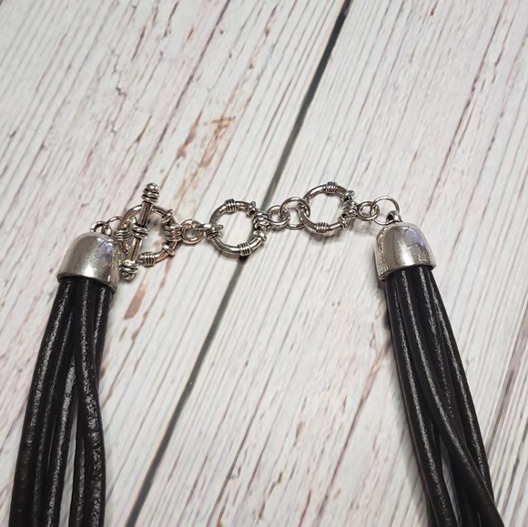 Longhorn Steer Skull Leather Necklace - Picture 4 of 4